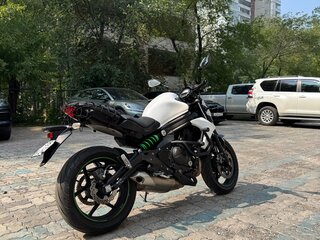 2015 Kawasaki ER-6N, белый, 525000 рублей, вид 4