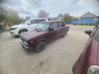 2008 Lada (ВАЗ) 2105, пурпурный, 140000 рублей, вид 2