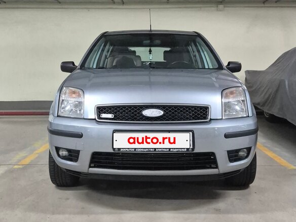 2004 Ford Fusion I, серый, 599999 рублей - вид 5