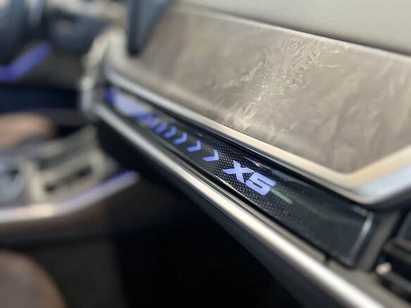 2025 BMW X5 30Li IV (G05/G18) Рестайлинг, чёрный - вид 19