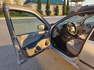 2008 Lada (ВАЗ) Kalina I, бежевый, 200000 рублей, вид 5