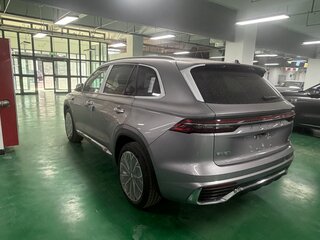 2026 Geely Monjaro (Xingyue L) I Рестайлинг 2 (China Market), серый, 3999000 рублей, вид 4