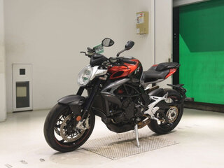 2019 MV Agusta Brutale 800, красный, 900000 рублей, вид 4