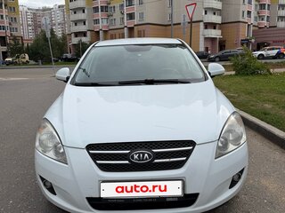 2009 Kia Ceed I, белый, 590000 рублей, вид 3