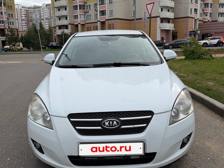 2009 Kia Ceed I, белый, 570000 рублей, вид 3