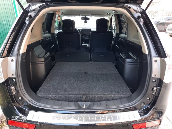 2014 Mitsubishi Outlander III Рестайлинг, чёрный, 1500000 рублей - вид 15