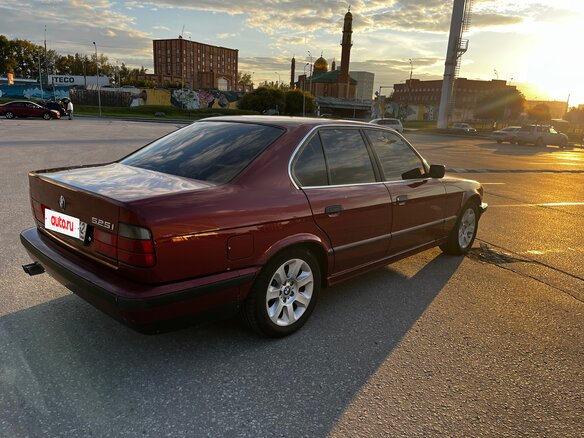 1989 BMW 5 серии 520i III (E34), красный - вид 3