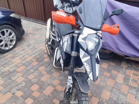 2007 KTM 690 SM, чёрный, 350000 рублей, вид 3