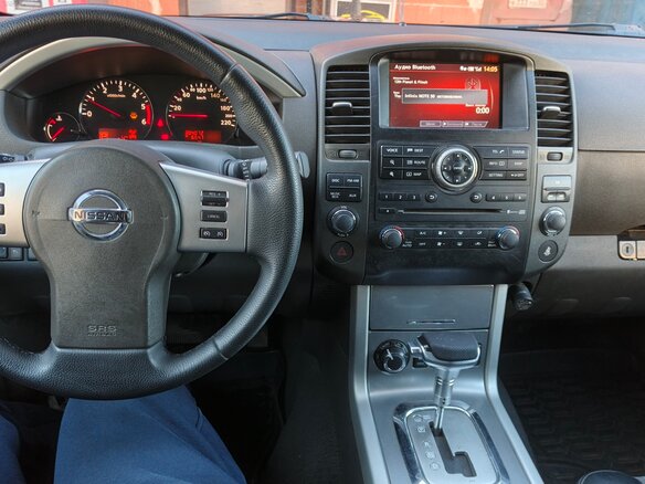 2012 Nissan Pathfinder III Рестайлинг, чёрный, 1400000 рублей - вид 7