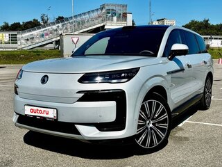 2025 Denza N9 46.9 kWh, серебристый, 8290000 рублей, вид 2