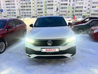 2021 Volkswagen Tiguan II Рестайлинг, белый, 2800000 рублей, вид 2