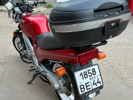 1990 Honda NTV 650, красный, 280000 рублей, вид 2