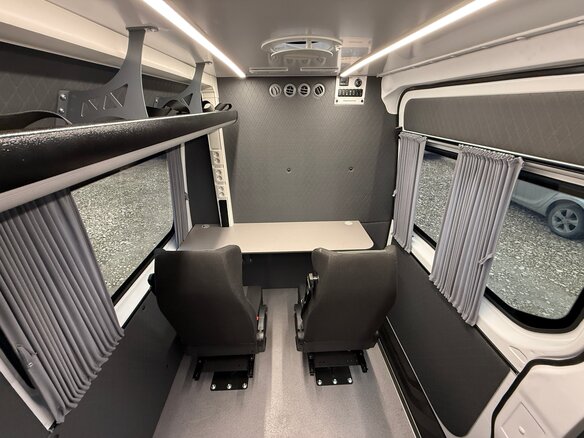 2025 Mercedes-Benz Sprinter, белый, 12900000 рублей - вид 18