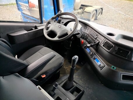 2023 IVECO-Hongyan 6x4 (CQ4256), синий, 3277170 рублей, вид 5