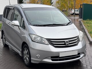 2009 Honda Freed I, серебристый, 980000 рублей, вид 2