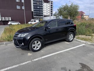 2013 Toyota RAV4 IV (XA40), чёрный, 2200000 рублей, вид 3