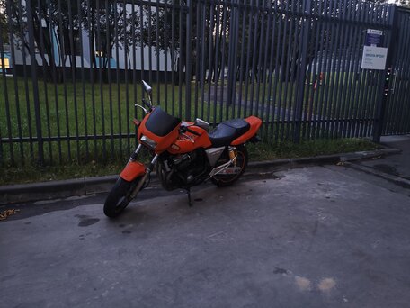 1995 Honda CB 400 Super Four, оранжевый, 275000 рублей, вид 5