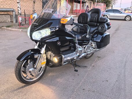 2013 Honda GL 1800 Gold Wing, чёрный, 1350000 рублей, вид 1