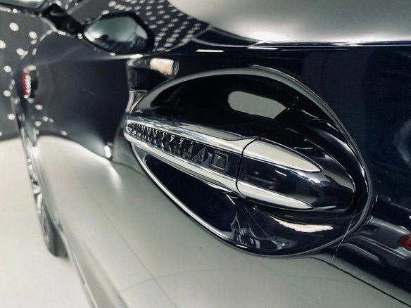 2024 Hongqi HS5 I Рестайлинг, чёрный - вид 18