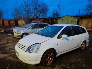 2001 Honda Stream I, белый, 330000 рублей, вид 1