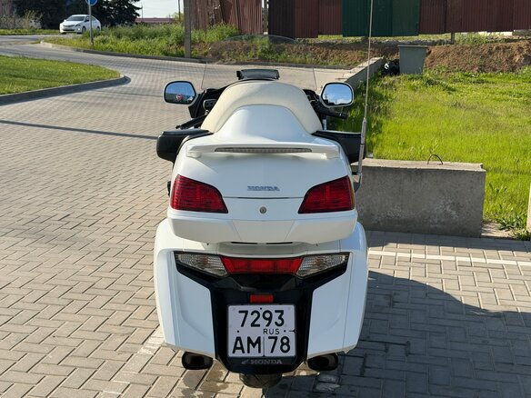 2014 Honda GL 1800 Gold Wing, белый, 1650000 рублей - вид 7