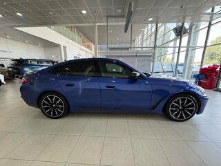 2022 BMW 4 серии Gran Coupe 430i xDrive G22, G23, G26, синий, 5929900 рублей, вид 4