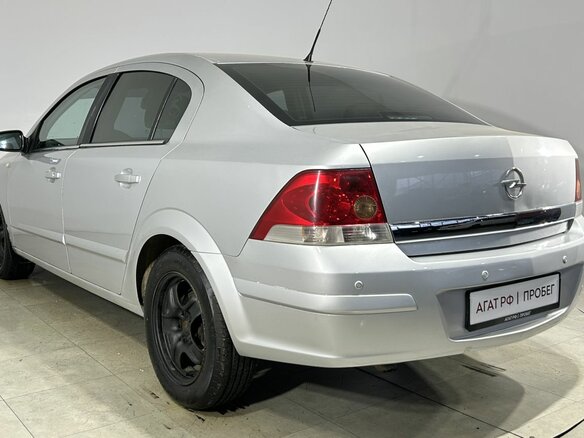 2007 Opel Astra H Рестайлинг, серебристый, 570000 рублей - вид 5