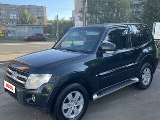 2008 Mitsubishi Pajero IV, зелёный, 1650000 рублей, вид 3