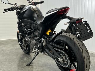 2023 Ducati Monster 937, чёрный, 1099000 рублей, вид 4