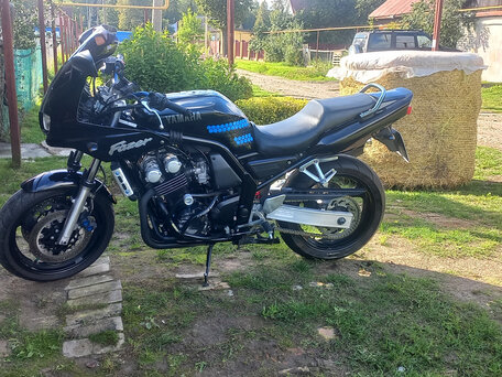 1999 Yamaha FZS600 Fazer, чёрный, 300000 рублей, вид 5