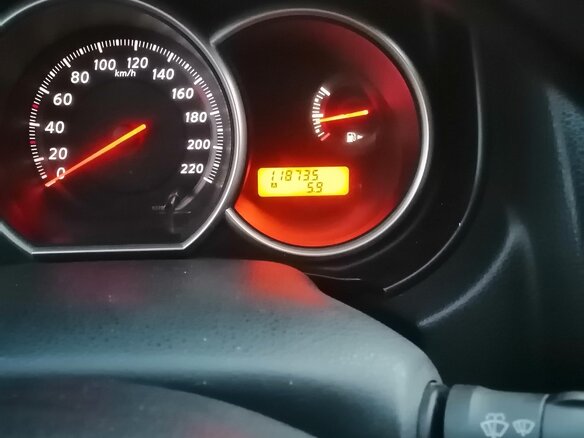 2011 Nissan Tiida I Рестайлинг, чёрный, 580000 рублей - вид 3
