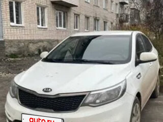 2015 Kia Rio III Рестайлинг, белый, 980000 рублей, вид 1