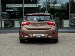 2013 Hyundai i30 II, коричневый, 850000 рублей, вид 4