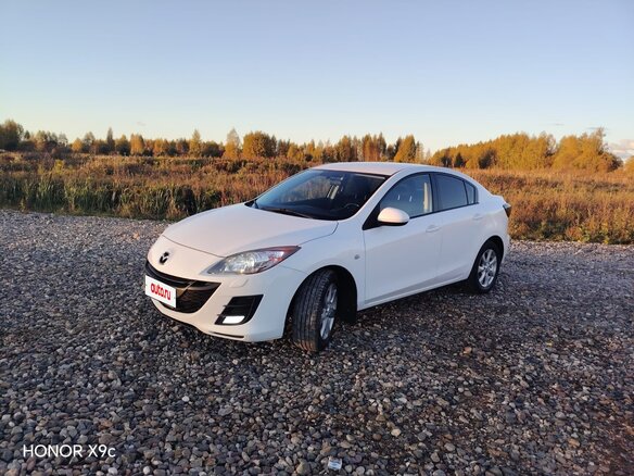 2010 Mazda 3 II (BL), белый, 950000 рублей - вид 1