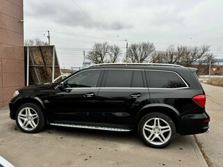2013 Mercedes-Benz GL-Класс 500 II (X166), чёрный, 2350000 рублей, вид 4
