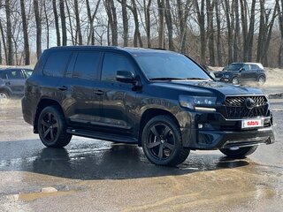 2016 Toyota Land Cruiser 200 Series Рестайлинг 2, чёрный, 7500000 рублей, вид 1