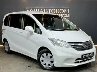 2014 Honda Freed I Рестайлинг, белый, 1105000 рублей, вид 3