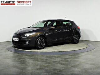 2013 Renault Megane III Рестайлинг, коричневый, 837000 рублей, вид 1