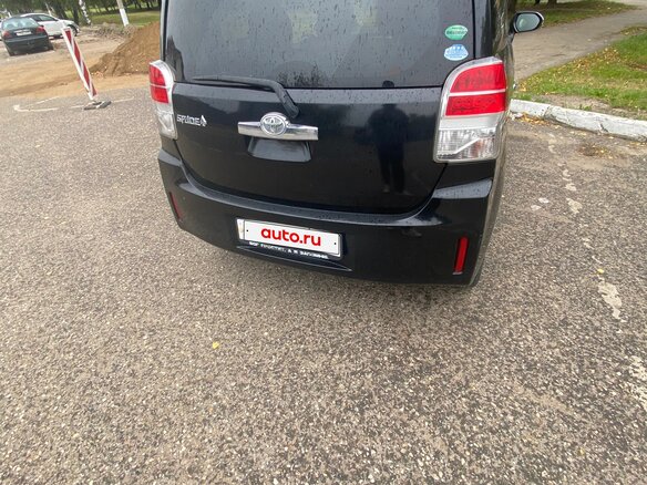 2016 Toyota Spade, чёрный, 1000000 рублей - вид 1