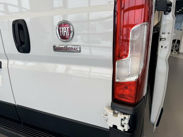 2025 Fiat Professional Ducato, белый - вид 11
