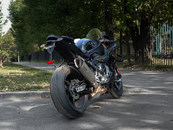 2025 BMW S 1000 RR, чёрный, 2570000 рублей - вид 4