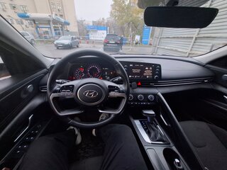 2021 Hyundai Elantra VII (CN7), белый, 1620000 рублей, вид 3