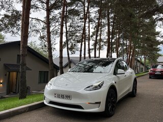 2023 Tesla Model Y Long Range Dual Motor I, белый, 2890000 рублей, вид 1