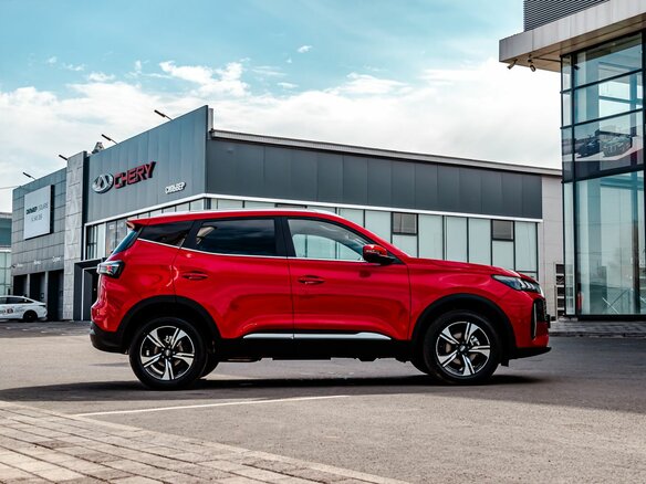 2025 Chery Tiggo 4 I Рестайлинг 2, красный - вид 7
