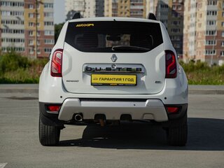 2017 Renault Duster I Рестайлинг, белый, 849000 рублей, вид 3