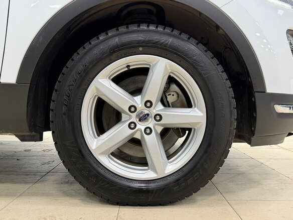 2018 Ford Explorer V Рестайлинг, белый, 3150000 рублей - вид 21