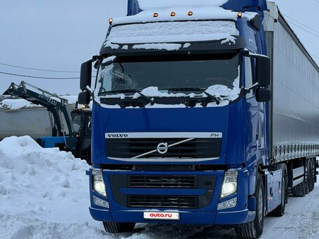 2014 Volvo FH, синий, 6000000 рублей, вид 1