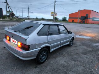 2004 Lada (ВАЗ) 2114, серебристый, 100000 рублей, вид 4
