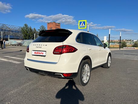 2010 Porsche Cayenne S Hybrid II (958), белый, 1499000 рублей, вид 5