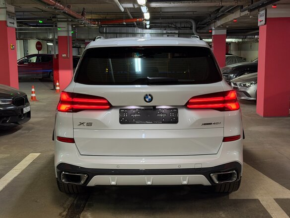 2024 BMW X5 40i IV (G05/G18) Рестайлинг, белый - вид 4